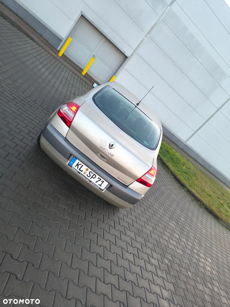 Renault Megane 1.6 16V Dynamique - 18