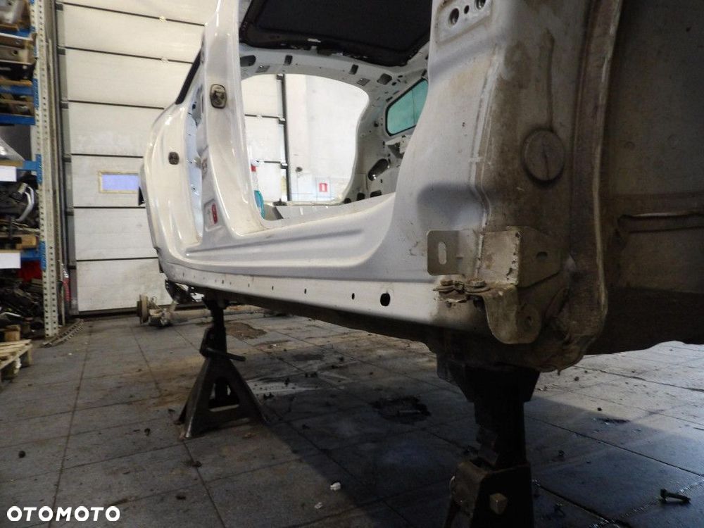 CITROEN DS5 PRÓG PRAWY  KWED - 2