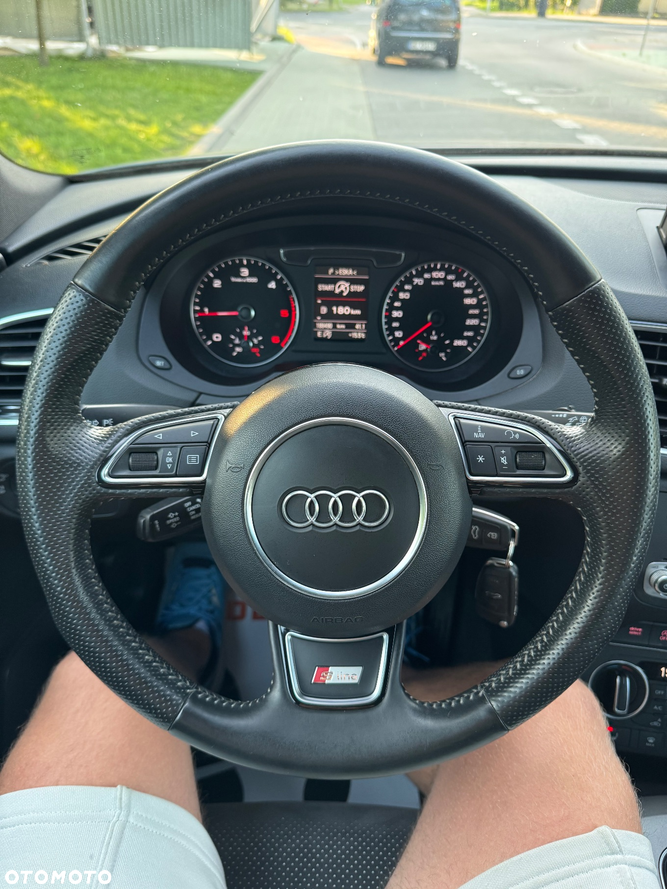 Audi Q3 35 TDI S line - 23