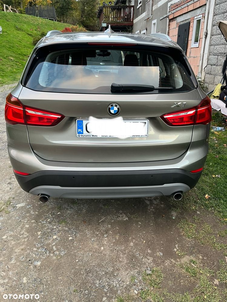 BMW X1 xDrive20d - 5