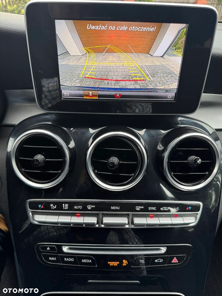 Mercedes-Benz GLC 220 d 4Matic 9G-TRONIC - 17