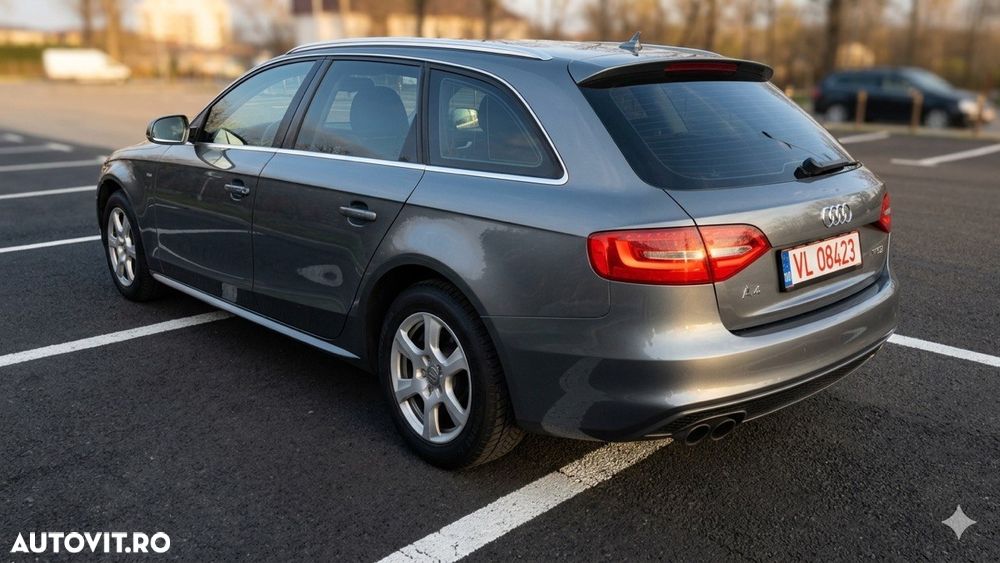 Audi A4 2.0 TDI DPF multitronic S line Sportpaket - 4