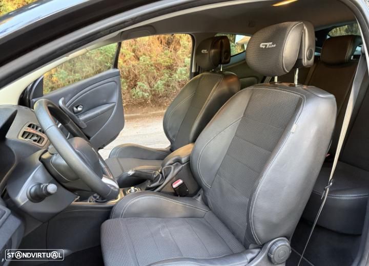 Renault Mégane Coupe 1.5 dCi Bose Edition CO2 Champion - 4
