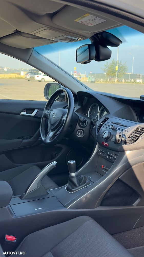 Honda Accord 2.0 Lifestyle - 15