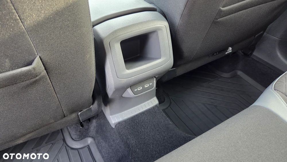 Volkswagen T-Cross 1.5 TSI ACT Style DSG - 18