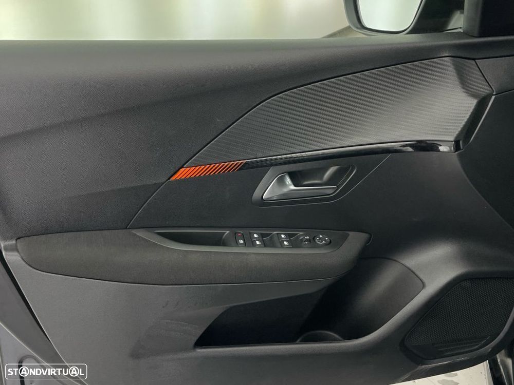 Peugeot 208 1.2 PureTech Active - 17