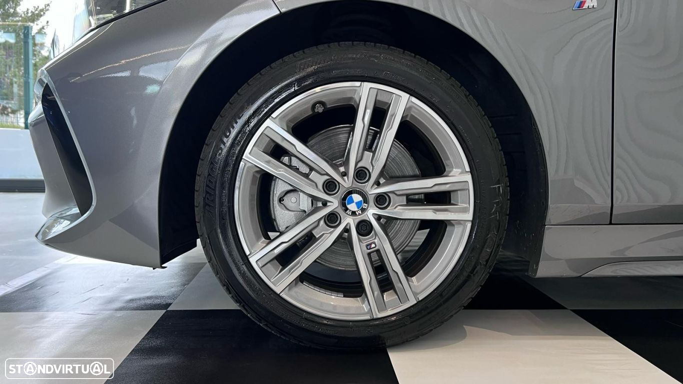 BMW 116 d Pack Desportivo M Auto - 11