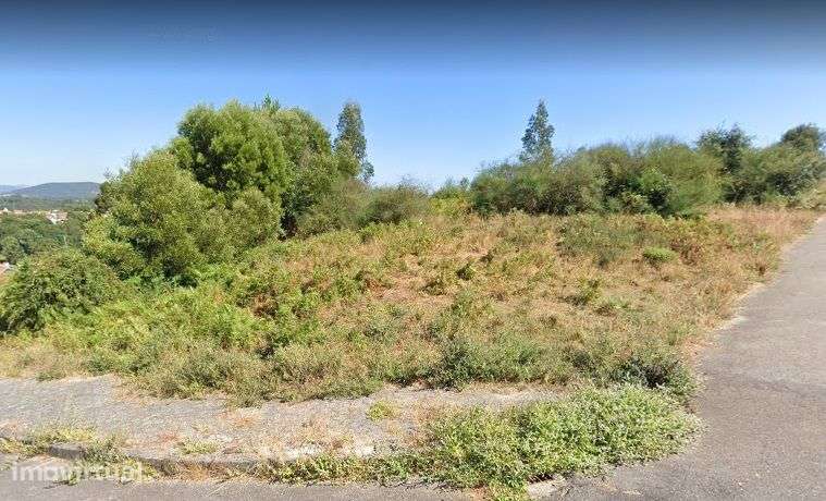 Terreno para construção na Vila de Cucujães, Oliveira de Azeméis - Grande imagem: 3/4