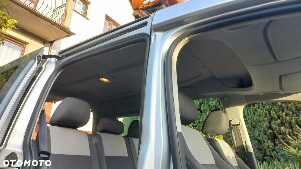 Volkswagen Caddy - 7