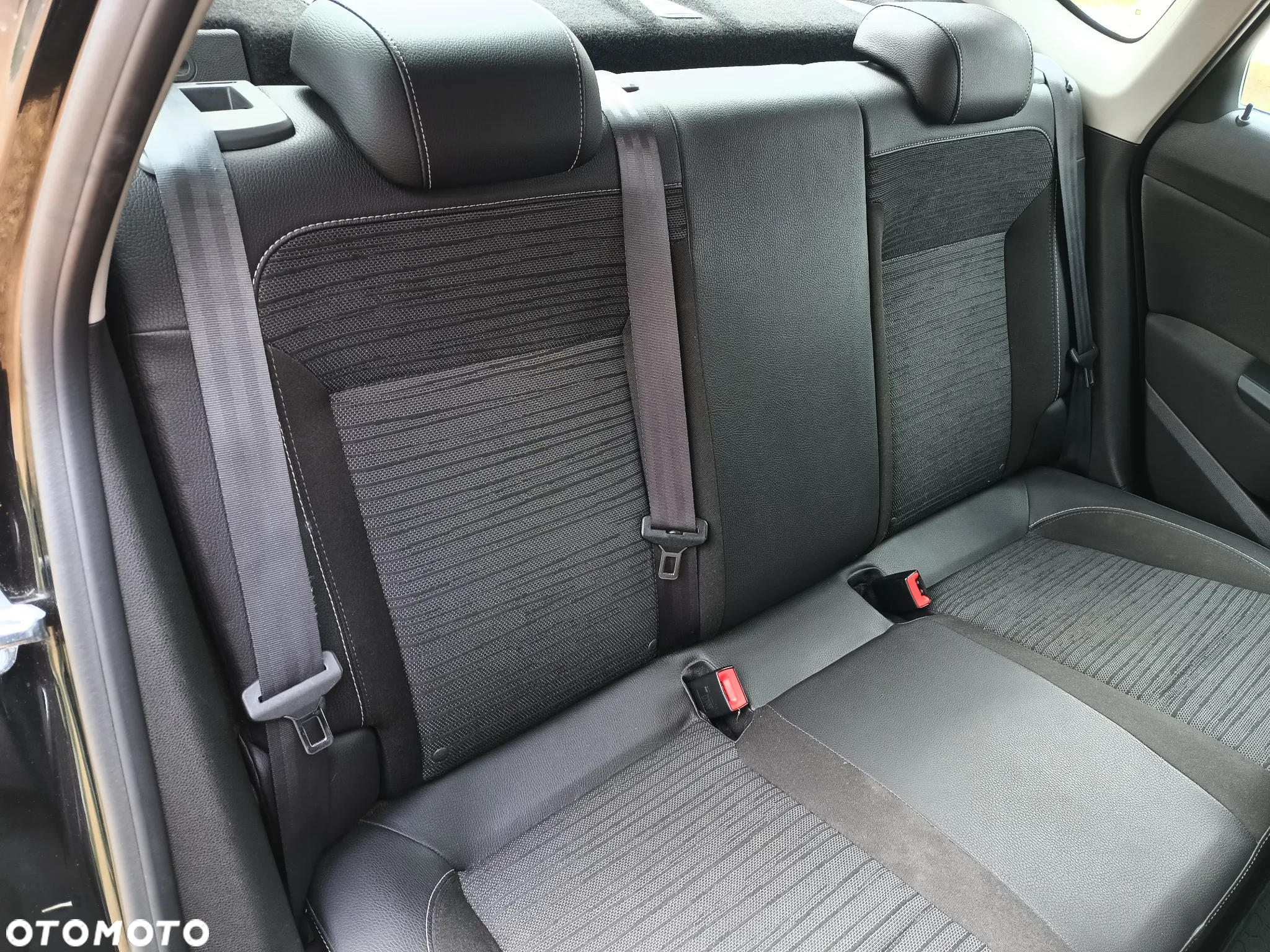 Opel Astra - 17