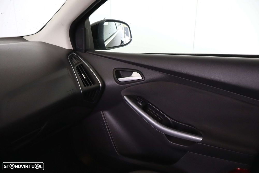 Ford Focus SW 1.6 TDCi Trend - 30