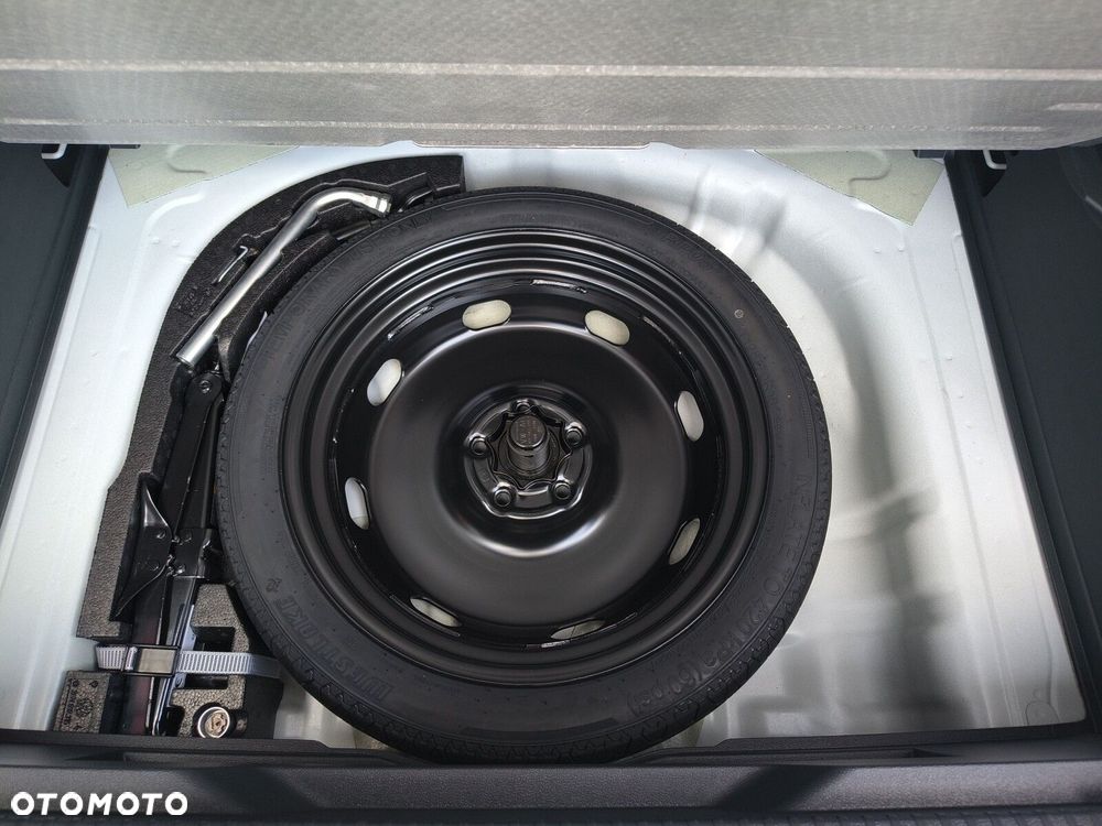 Volkswagen T-Roc - 15
