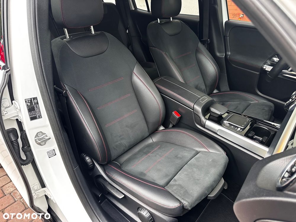 Mercedes-Benz GLB 200 d 8G-DCT Edition AMG Line - 29