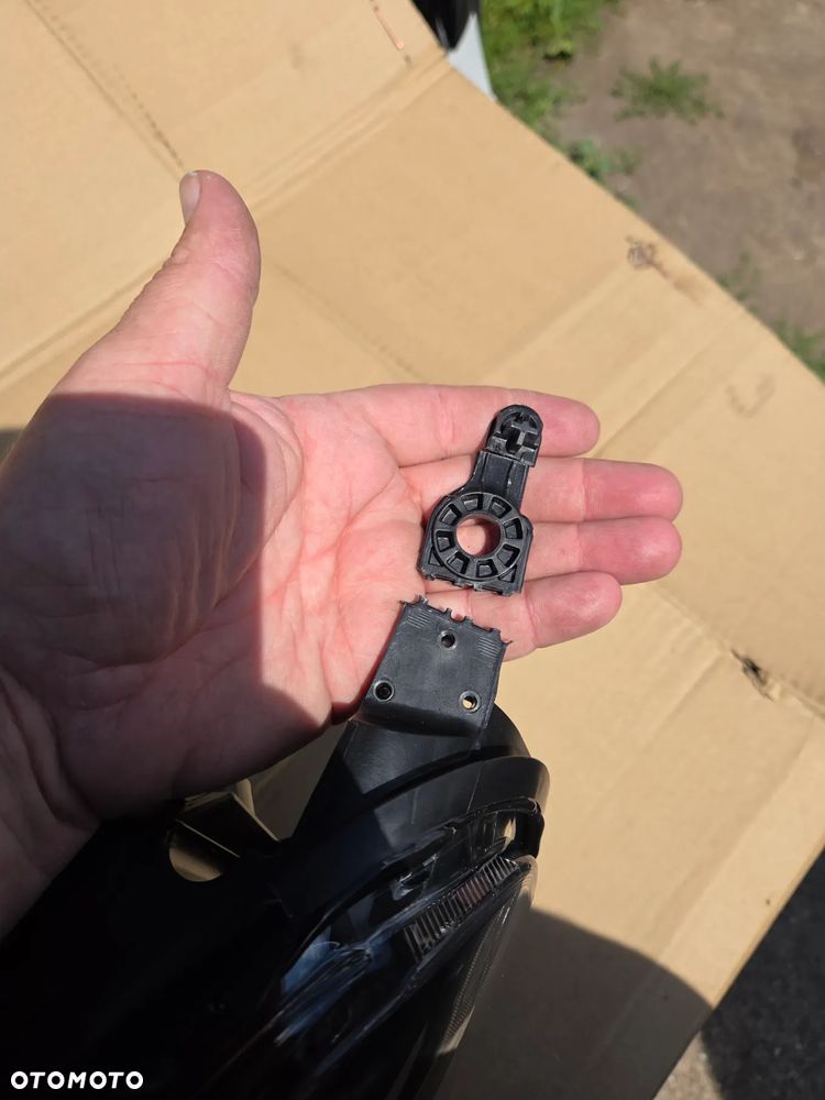 Lampa przednia lewa Citroën Jumpy III Fiat Scudo III Opel Vivaro C Life 9808567780 Reflektor lewy przód przedni - 12