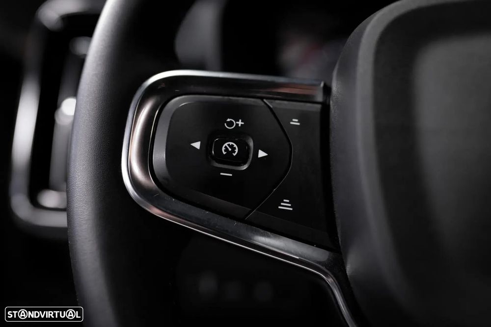 Volvo XC 40 1.5 T4 PHEV Core - 16