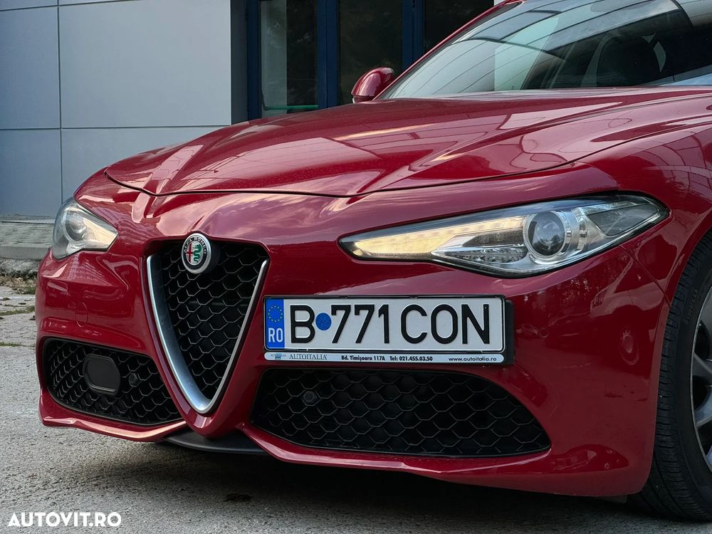 Alfa Romeo Giulia 2.0 Turbo AWD AT8 Veloce - 7