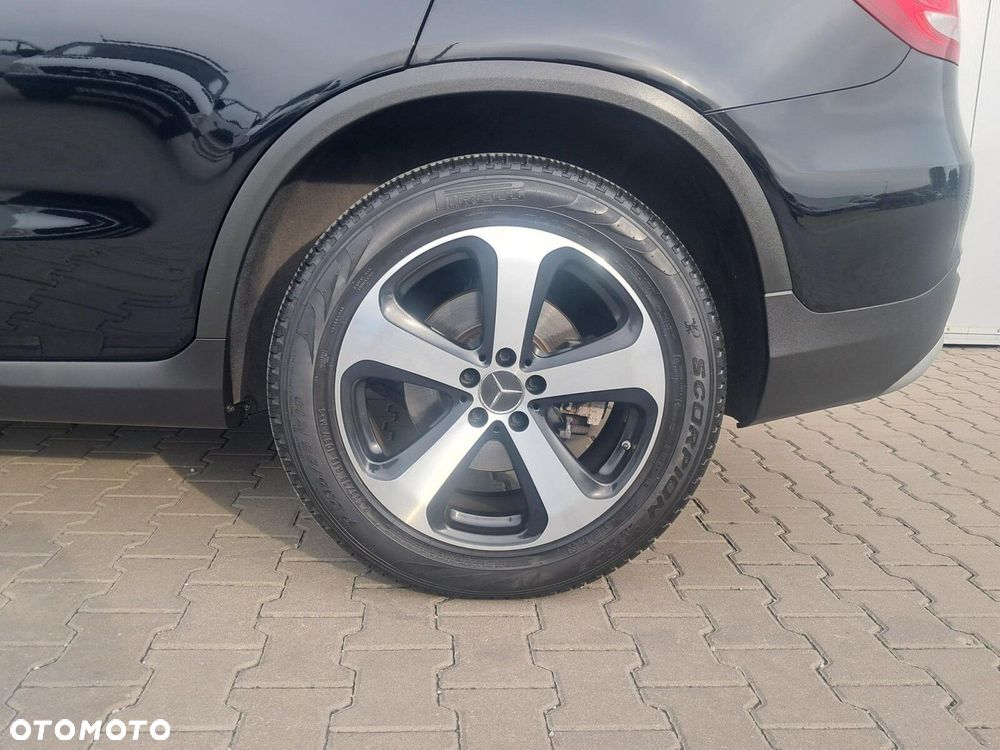 Mercedes-Benz GLC 250 4-Matic - 11