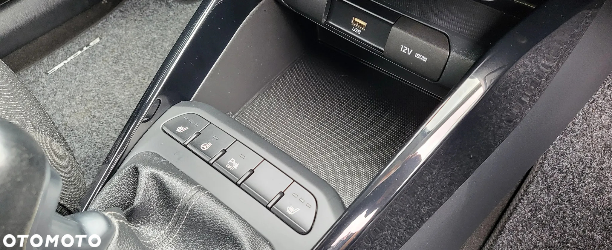 Kia Stonic - 16