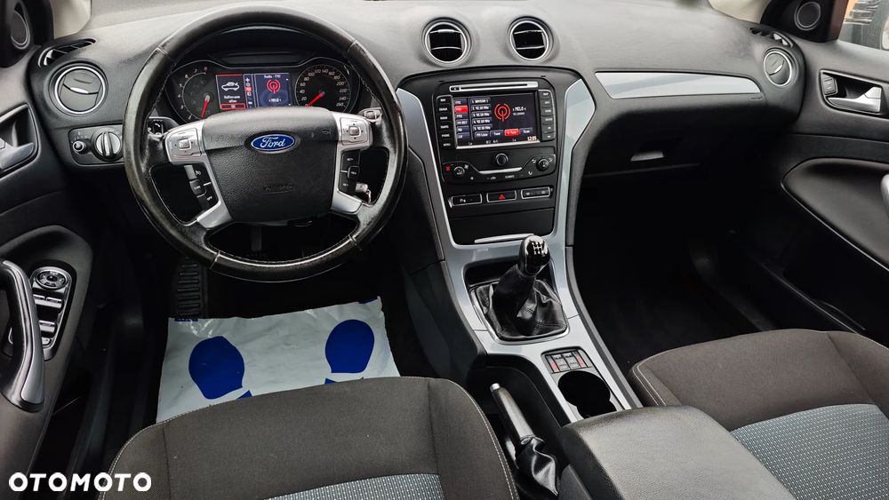 Ford Mondeo 2.0 Titanium - 13