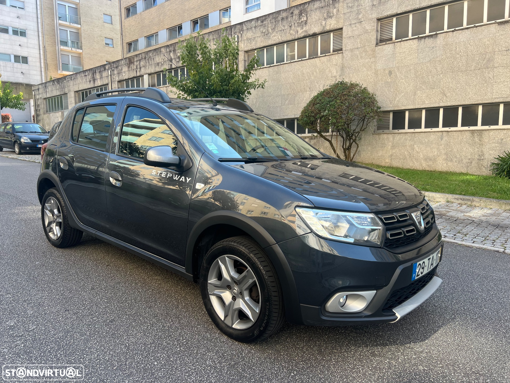 Dacia Sandero - 2