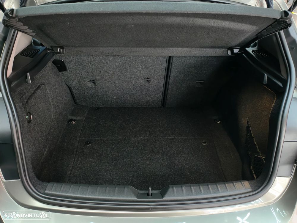 BMW 116 d EDynamics Line Urban - 27