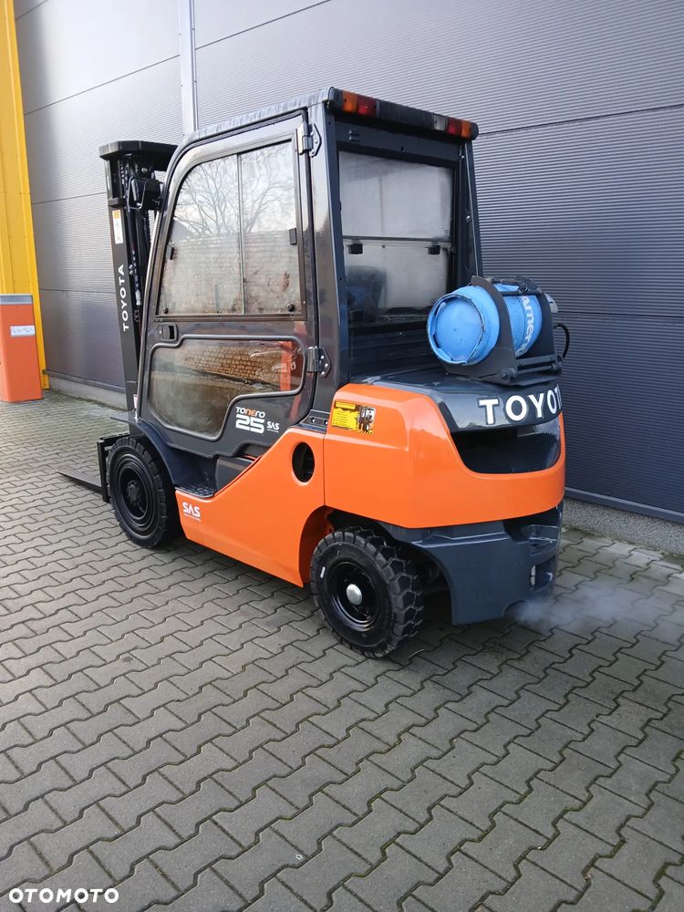 Toyota 02-8FGF25 - 5