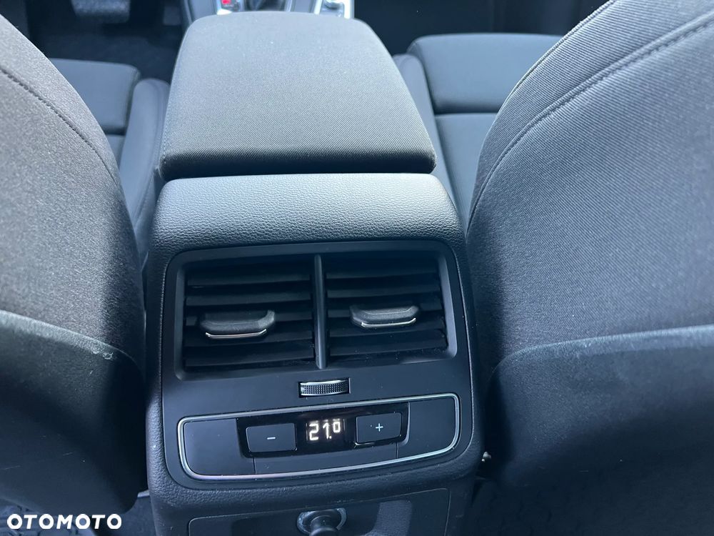 Audi A4 Avant 35 TDI Sport S tronic - 20