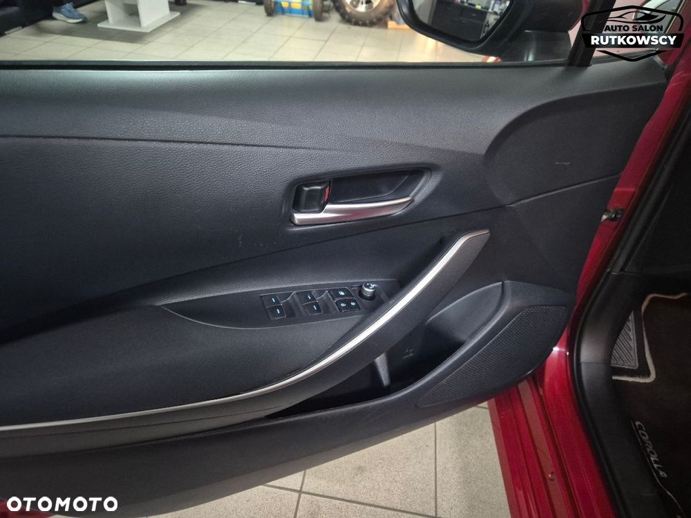 Toyota Corolla 1.8 Hybrid Comfort - 11