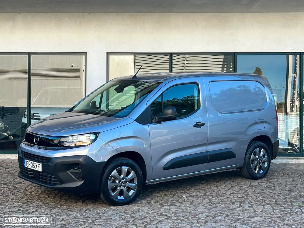 Opel Combo Cargo L1 1.5 CDTi 130cv AT8 (caixa automática)