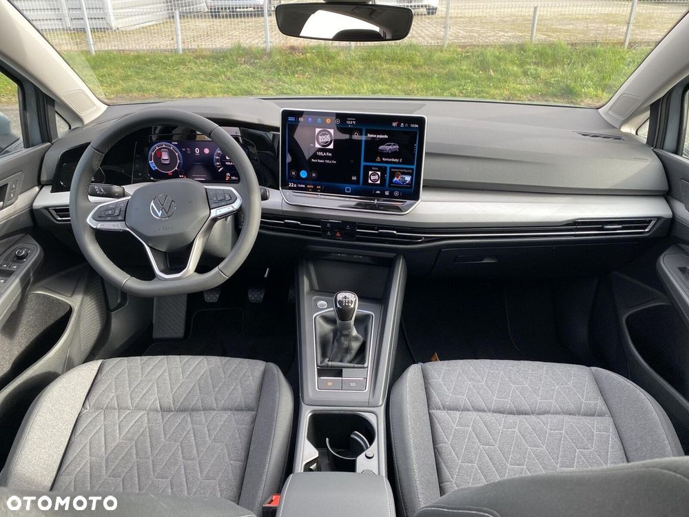 Volkswagen Golf - 23