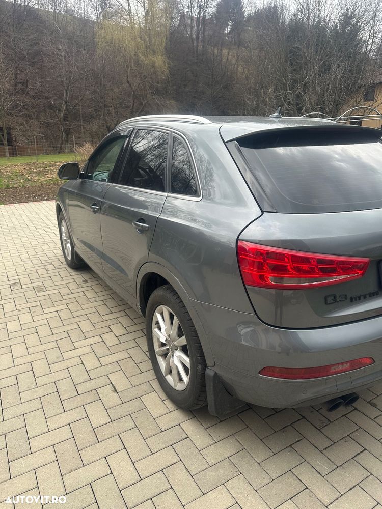 Audi Q3 2.0 TDI Quattro S-Tronic - 11