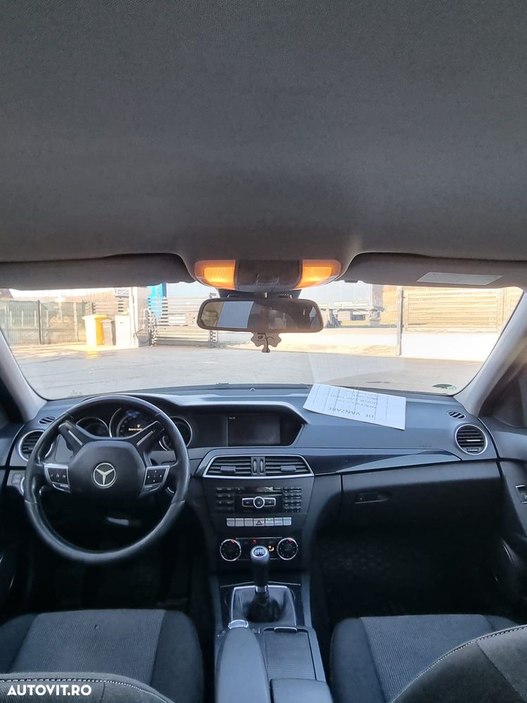 Mercedes-Benz C 180 CDI DPF (BlueEFFICIENCY) - 10