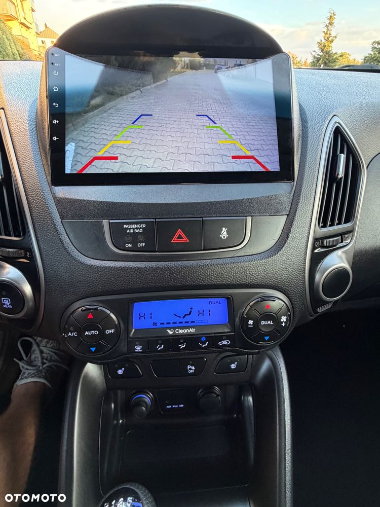 Hyundai ix35 1.6 2WD Fifa World Cup Edition - 34