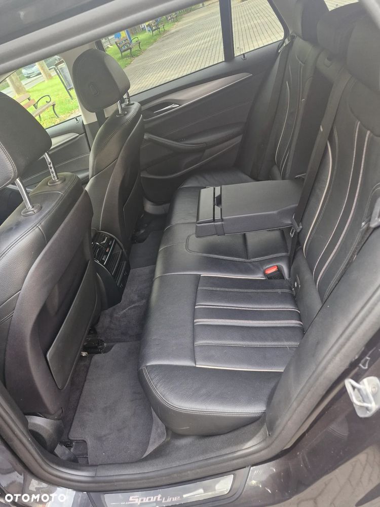BMW Seria 5 520d Sport Line sport - 7