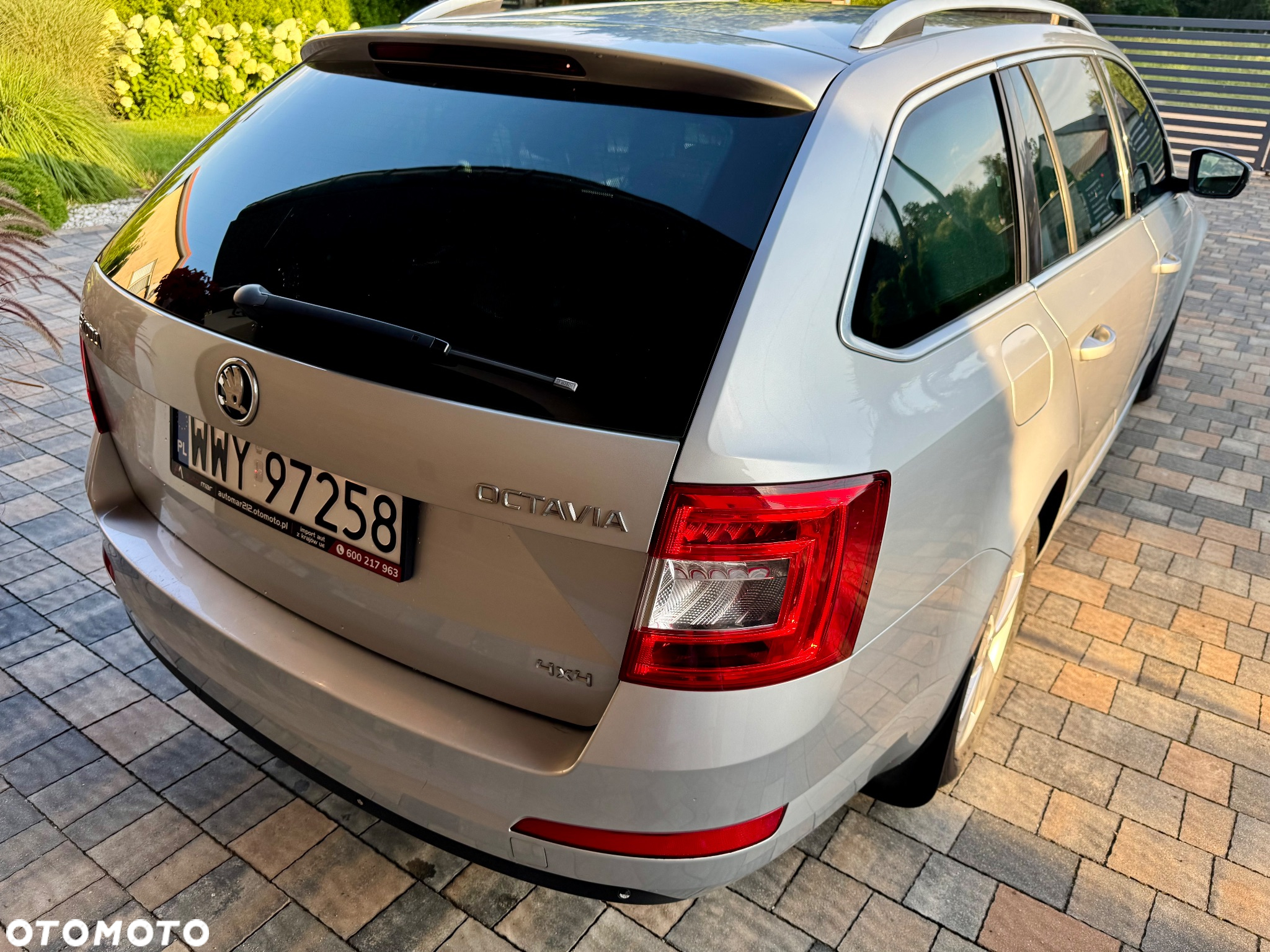 Skoda Octavia 2.0 TDI 4x4 Elegance - 8