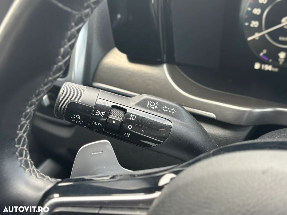 Kia Sorento 1.6 T-GDI HEV 6AT 4x4 7P Design+ - 24