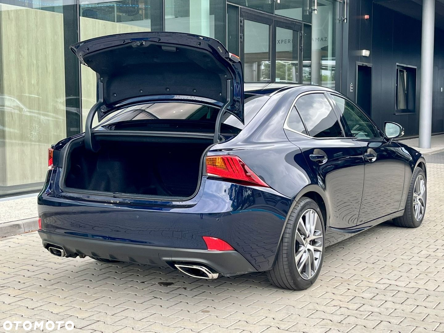Lexus IS 200t Elegance - 31