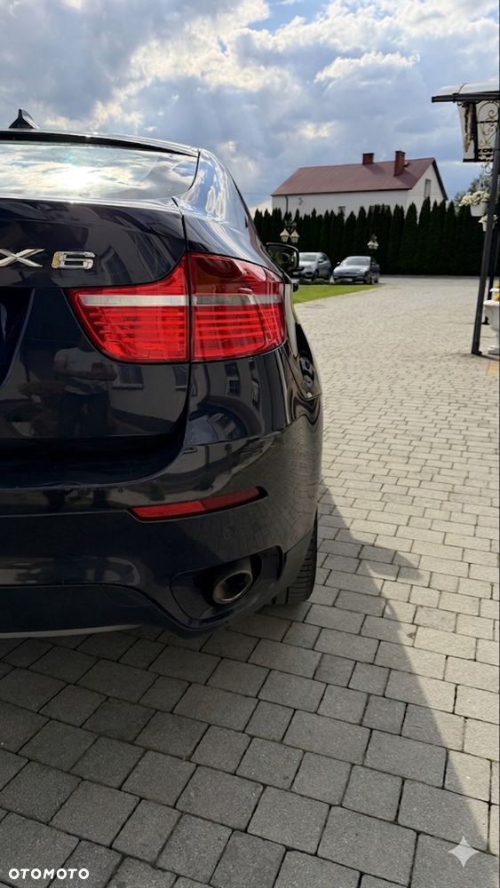 BMW X6 - 14