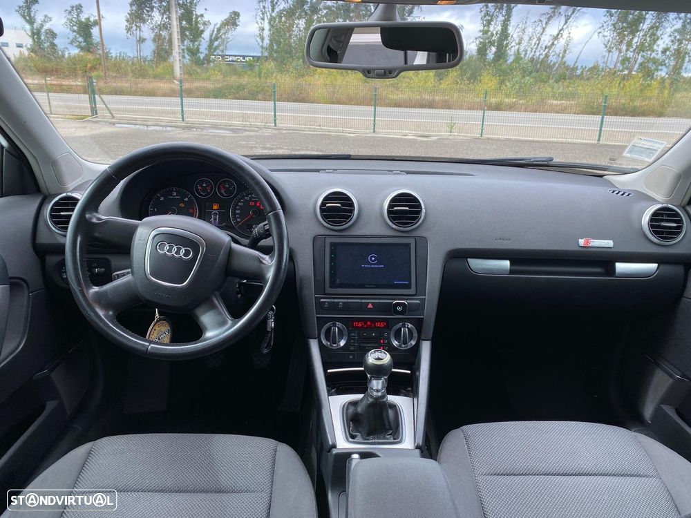 Audi A3 Sportback 1.6 TDI S-line - 10