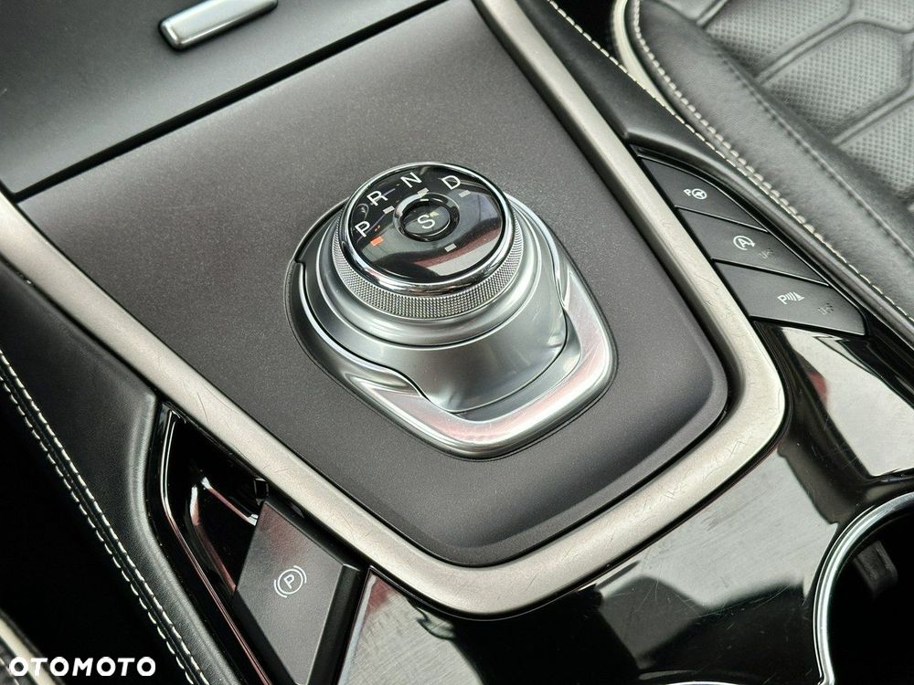 Ford S-Max 2.0 EcoBlue Twin-Turbo Vignale - 31