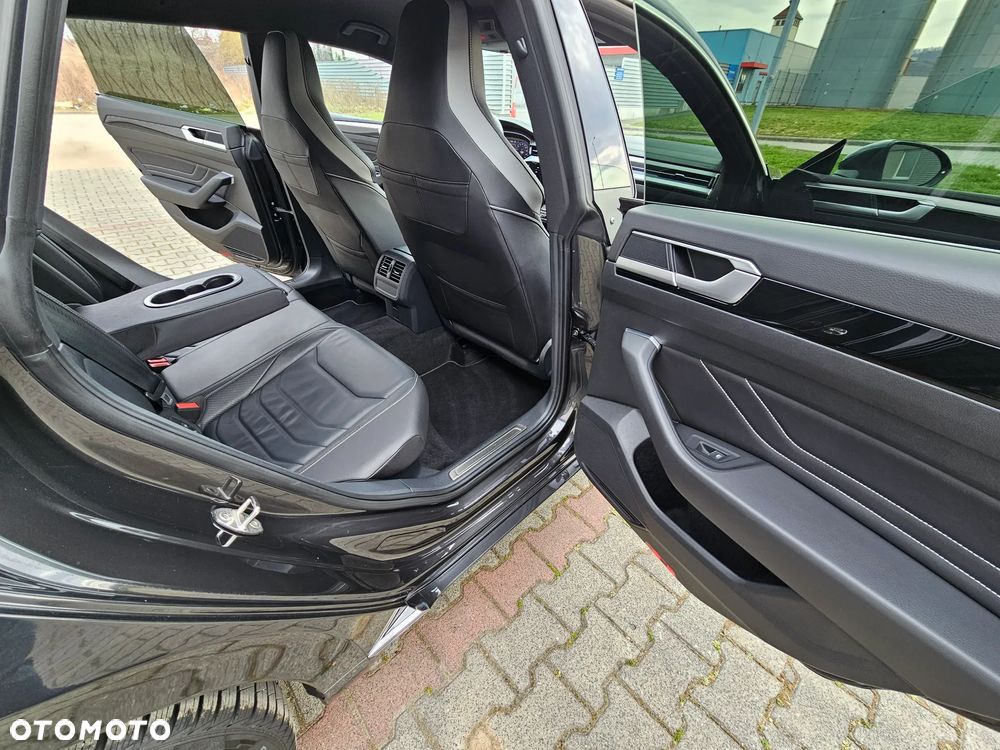 Volkswagen Arteon 2.0 TDI SCR 4Motion DSG R-Line - 31