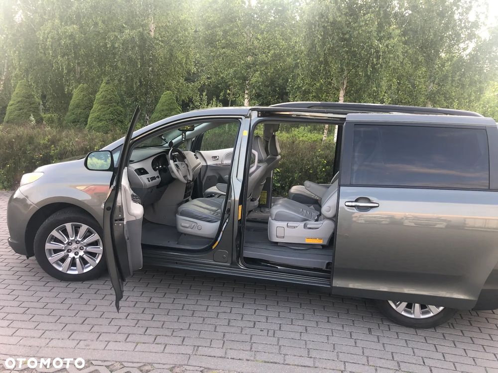 Toyota Sienna 3.5 V6 Limited AWD - 14