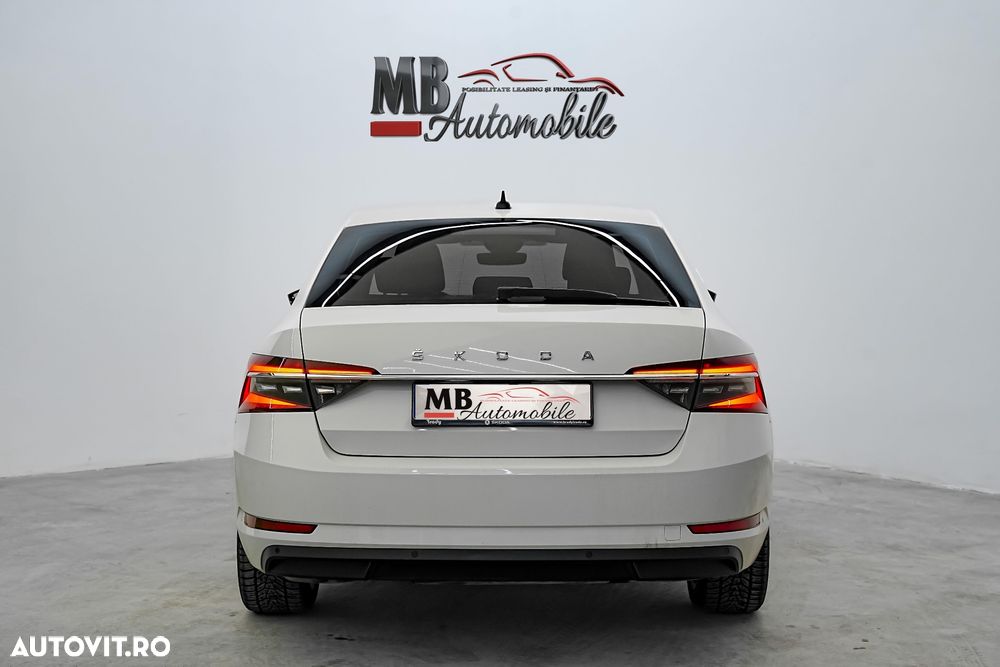 Skoda Superb 2.0 TDI DSG Style - 4