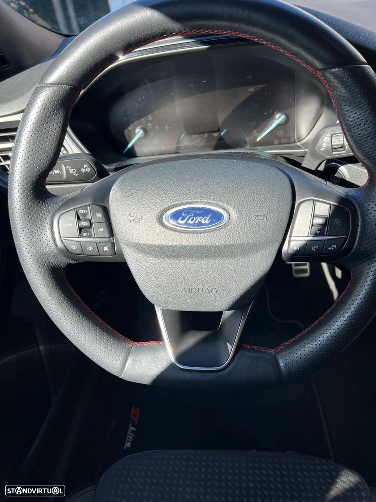 Ford Focus 1.5 TDCi EcoBlue ST-Line - 20