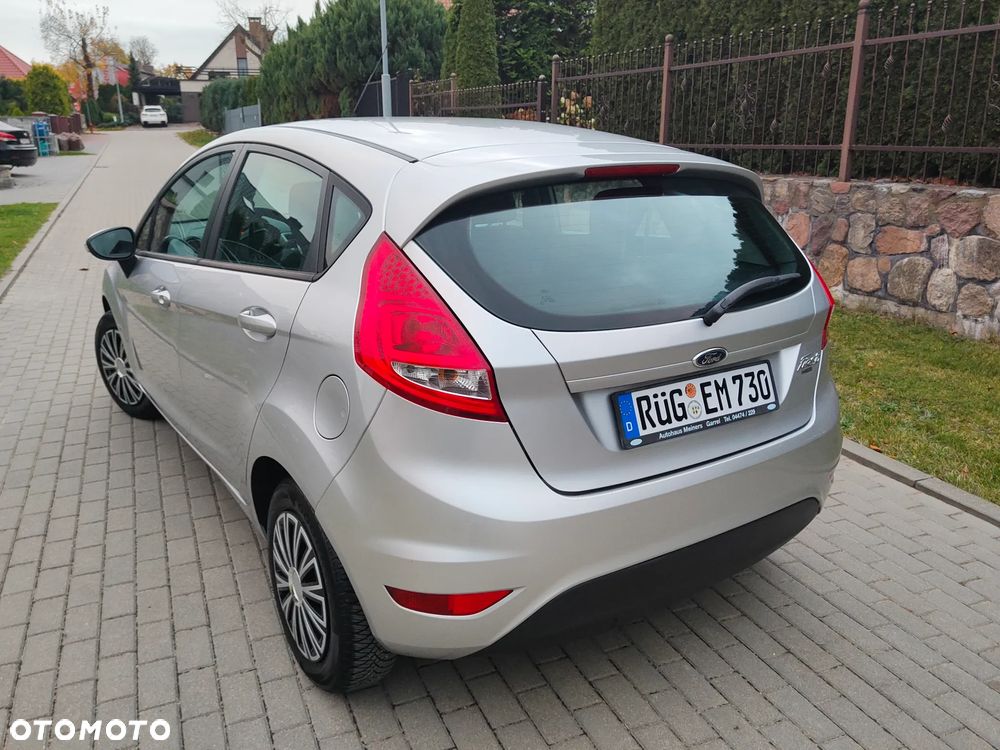 Ford Fiesta - 4