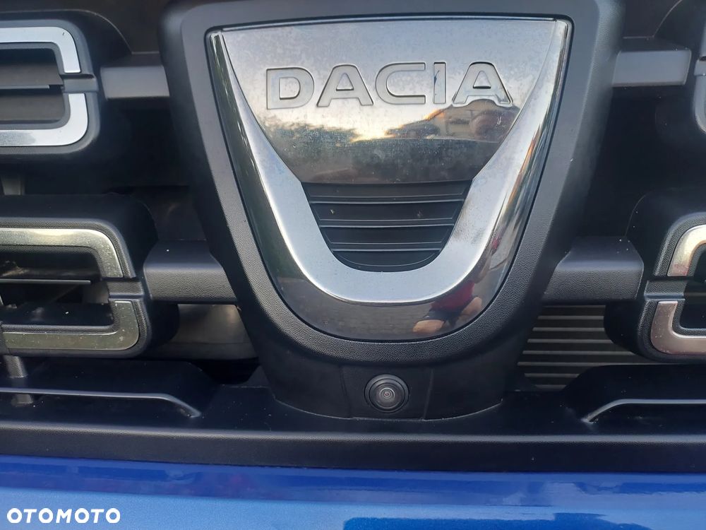Dacia Duster 1.0 TCe SL Celebration - 12