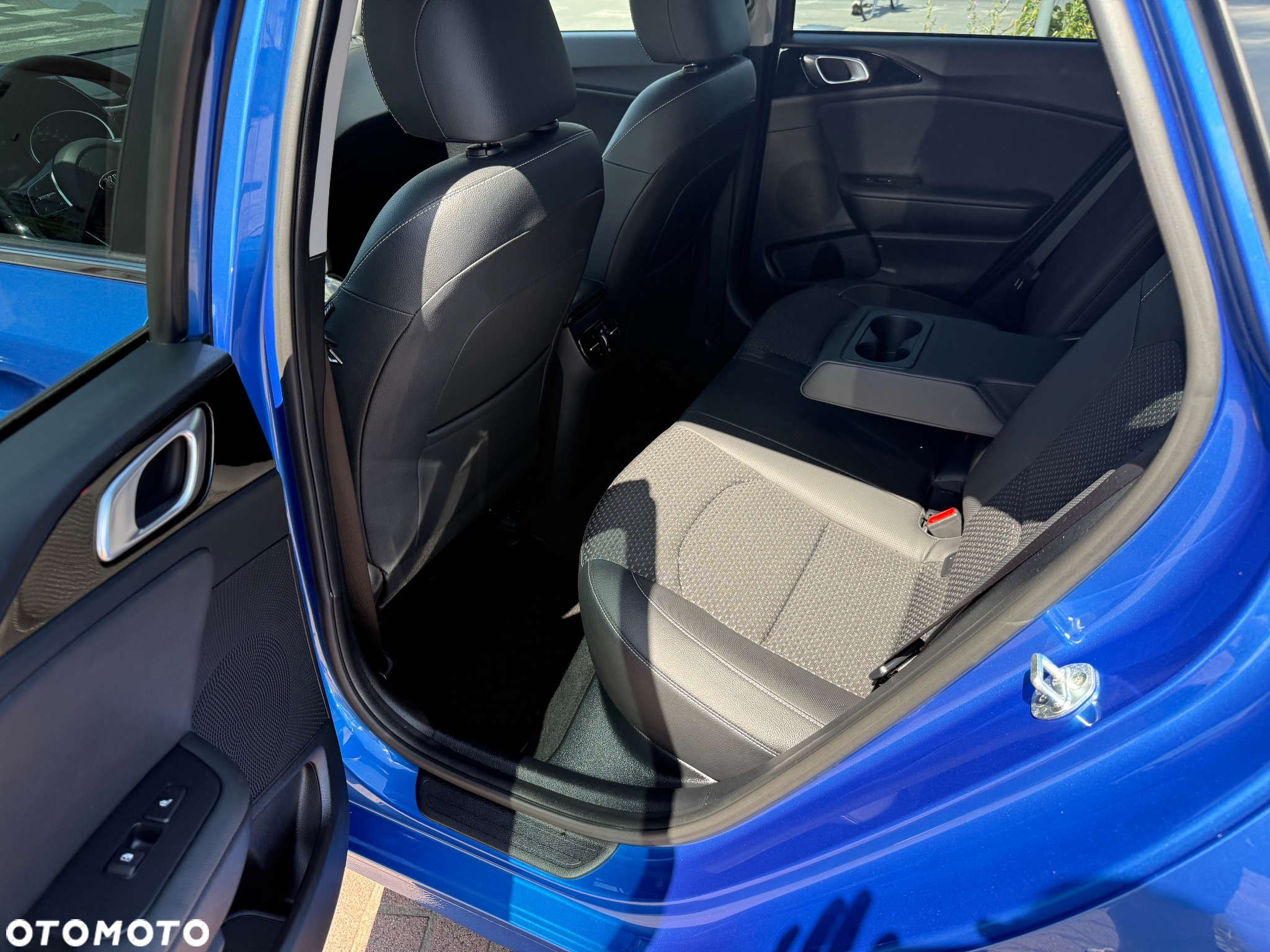 Kia Ceed SW 1.4 T-GDI DCT OPF Platinum Edition - 16