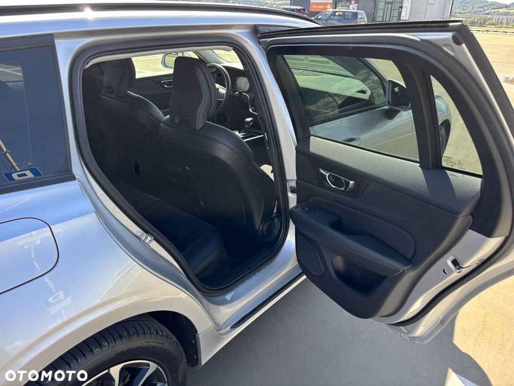 Volvo V60 - 29