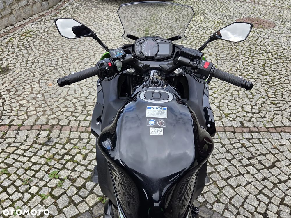 Kawasaki Ninja - 40
