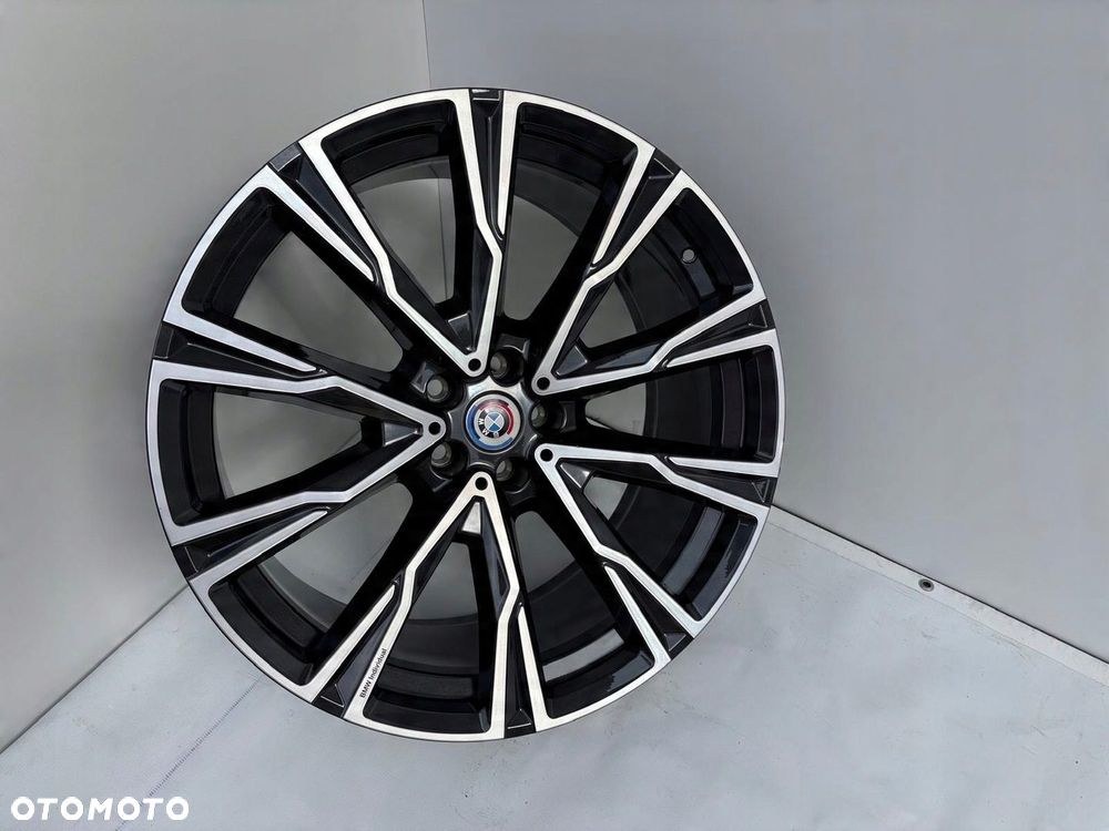 22 felga aluminiowa tylna BMW X7 G07 758 Individual 8074222 8090109 - 4